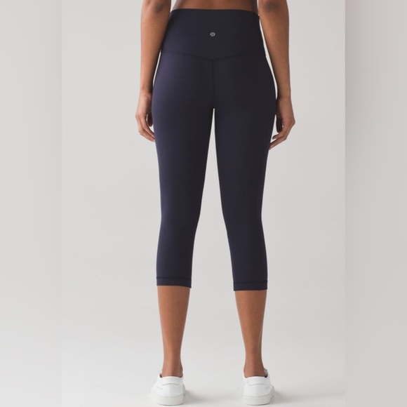 Lululemon Align Crop *19"- Midnight Navy/ Size 8 - Picture 2 of 8